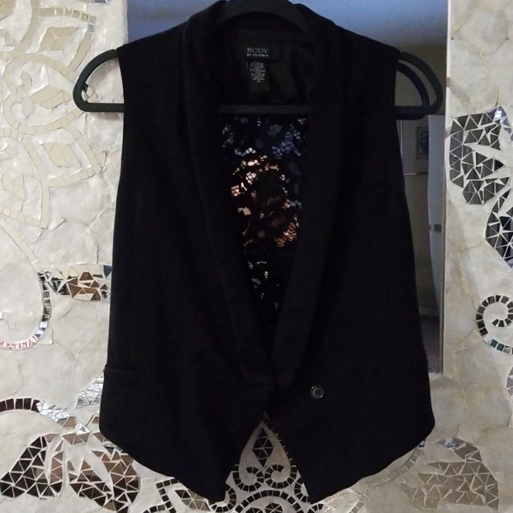 Body By Victoria Secret Sleeveless Blazer 12